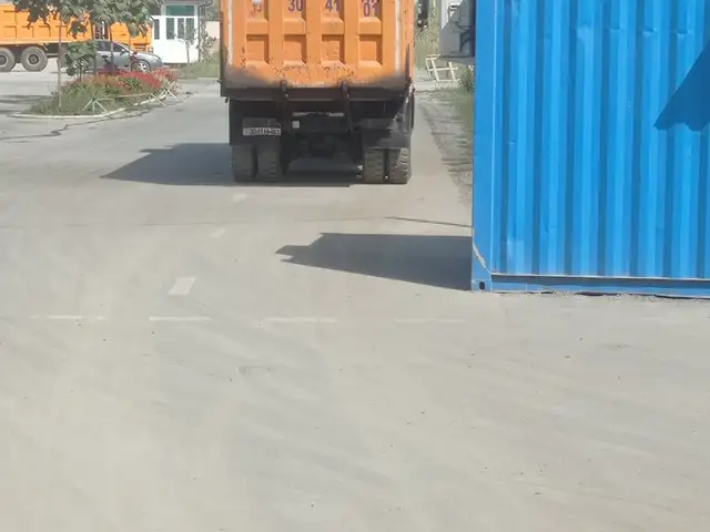 Самосвал Шакман дулан, Ҳамадонӣ