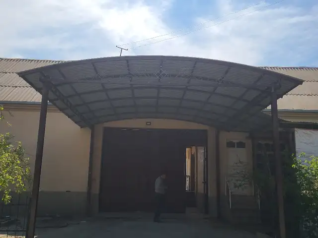 Навес на заказ, Бободжон Гафуров