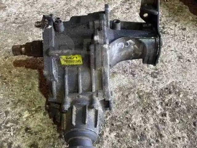 Раздаточный каробка Hyundai Santa Fe 2001, Душанбе