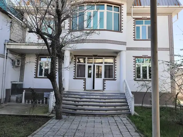 3-этажный, 9 комнатный дом, 350 м², Шохмансур, Душанбе - 2