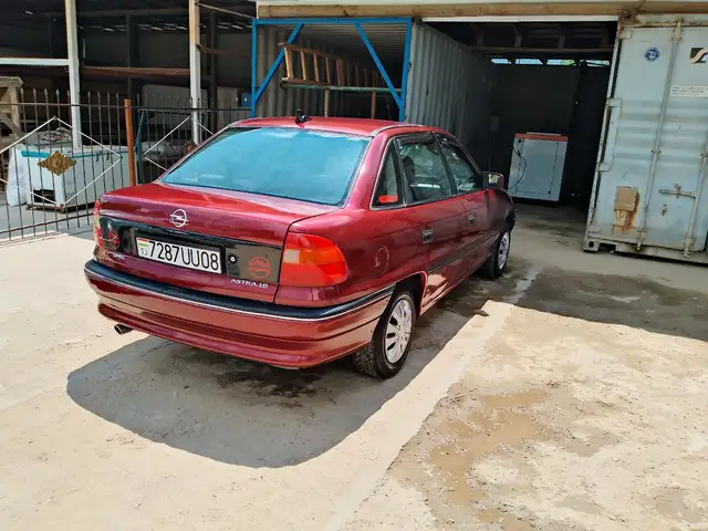 Opel Astra F