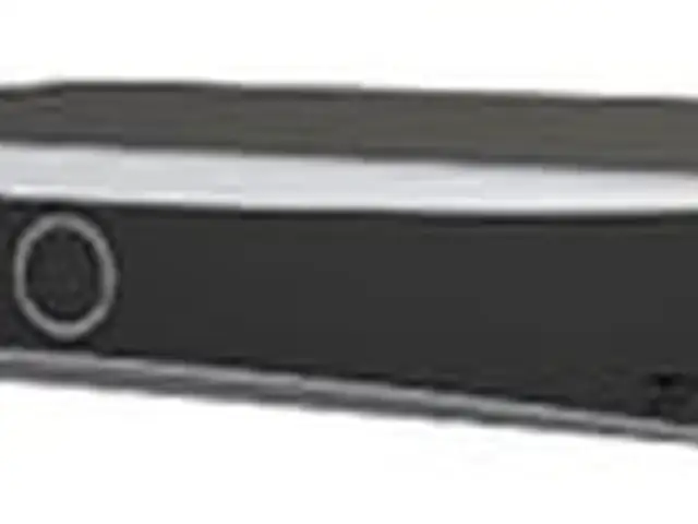 Ip видеорегистартор DS-7604NXI-K1/4P, Душанбе