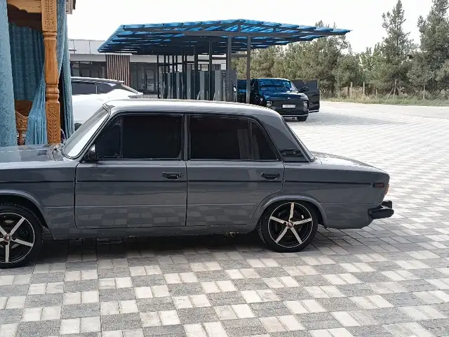 Lada (ВАЗ) 2106
