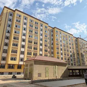 2-комн. квартира, 4 этаж, 70 м², 18 мкр, Худжанд