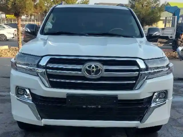 Лобовое стекло от Toyota Land Cruiser 200, Истаравшан