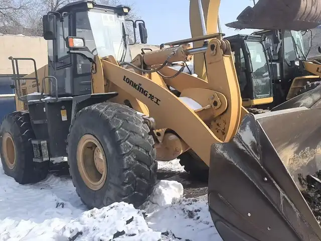 Погрузчик, Душанбе