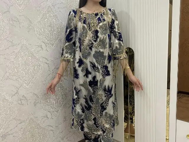 Национальная платья, Душанбе
