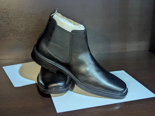 Мужские кожаные ботинки Skechers, Худжанд
