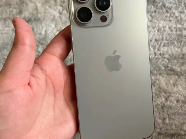 Apple iPhone 15 Pro Max, 256 gb, Natural Titanium, Худжанд