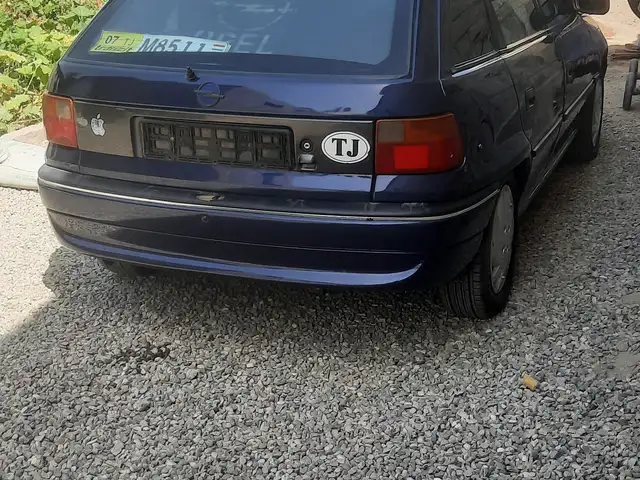 Opel Astra F