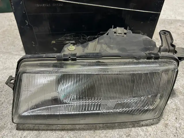 Передние фары от Mercedes-Benz w 202, Хуҷанд