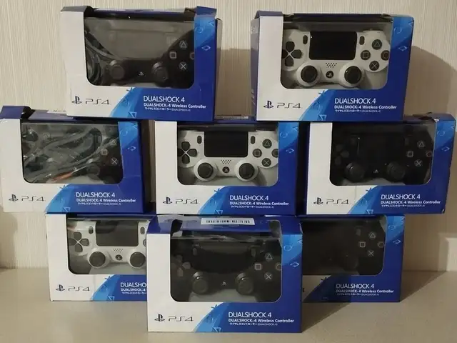 Геймпад Dualshock 4, Хуҷанд