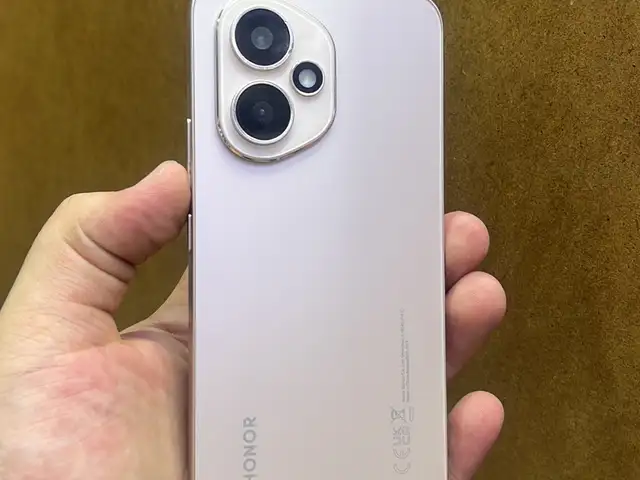 Honor 400 8/256gb, Хуҷанд