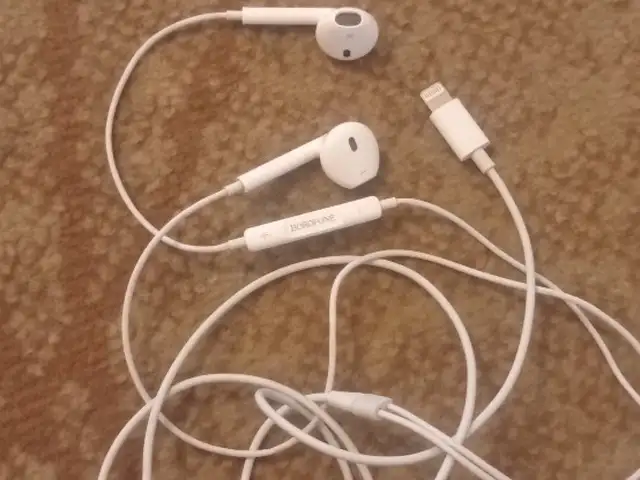 Проводные Наушники Apple, Душанбе