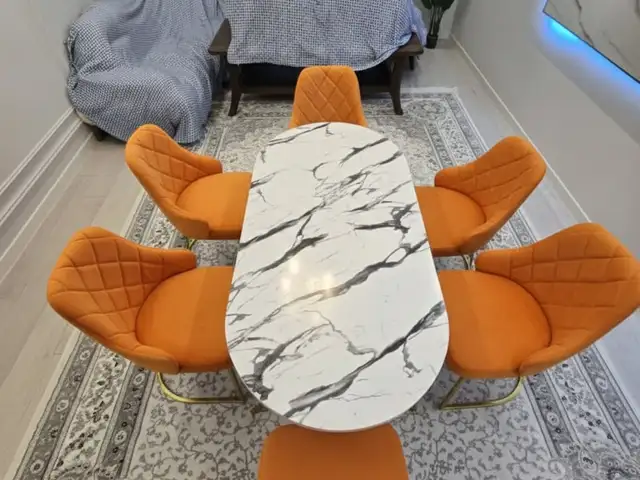 Стол и стулья, Душанбе