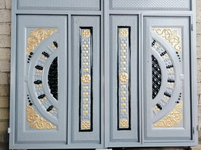 Дарвозаи 3 ба 2.60, Бохтар (Курган-Тюбе)