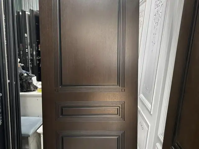 Дверь, Душанбе