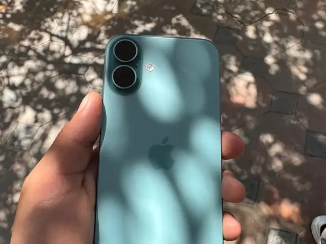 Apple iPhone 16 Plus, 128 gb, Ultramarine, Хуҷанд