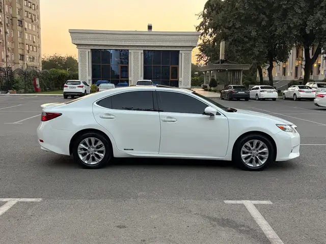 Lexus ES series, 2014, Душанбе - 6