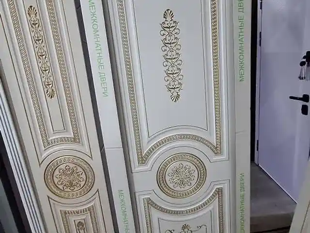 Дверь, Душанбе