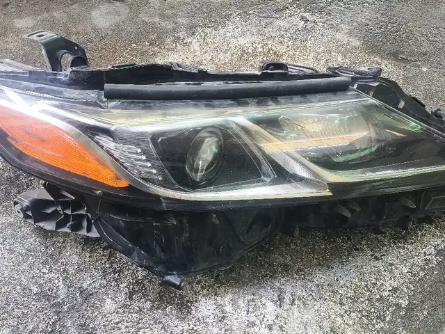 Фары от Toyota Camry 70, Душанбе
