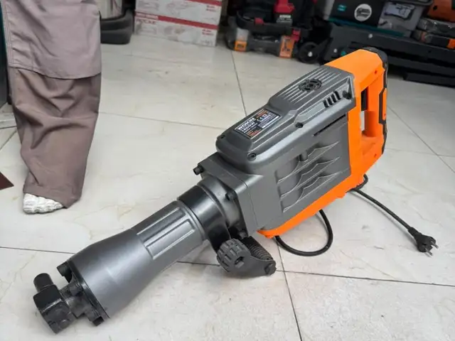 Отбойник Перфоратор 1600W 60J ба ичора, Душанбе