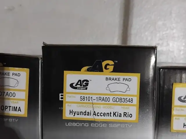 Передние тормозные колодки AG от Hyundai Solaris, Душанбе