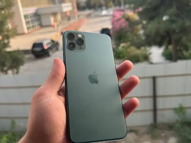 Apple iPhone 11 Pro Max, 64 gb, Midnight Green, Душанбе