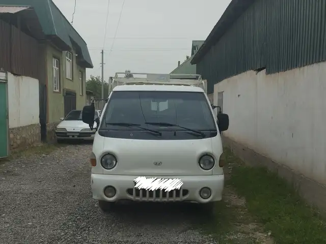 Бортовой автомобиль Hyundai Porter 2002, Абдурахмони Джоми