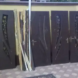 Дверь, Душанбе