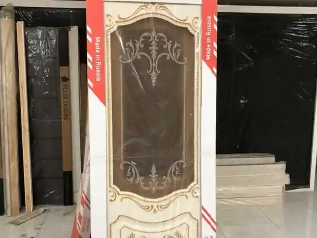 Дверь, Душанбе