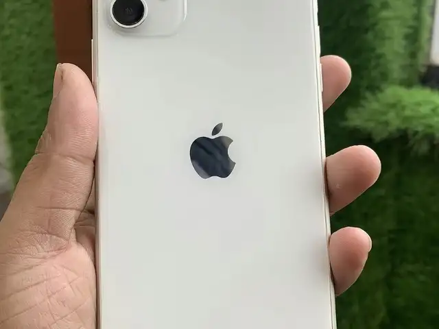Apple iPhone 11, 128 gb, Yellow, Душанбе