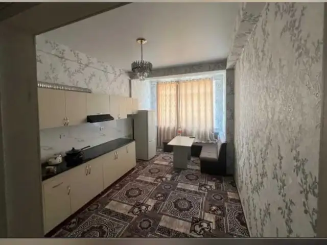 1-комн. квартира, 4 этаж, 60 м², 18 мкр, Худжанд