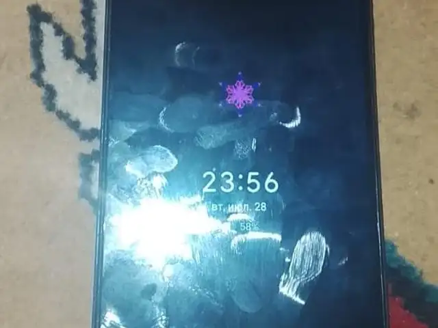 Телефон Tecno, Бустон (Чкаловск)
