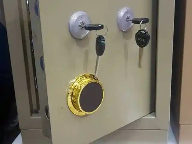 Сейф, Душанбе
