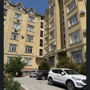3-комн. квартира, 5 этаж, 85 м², 34 мкр, Худжанд