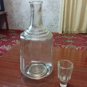 Стеклянный графин, Худжанд