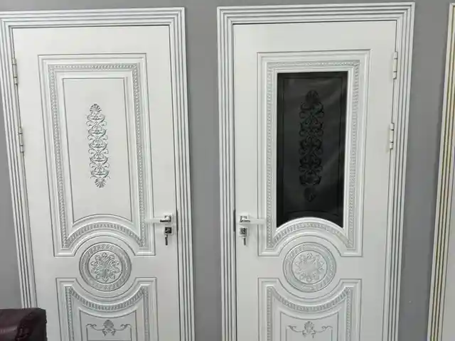 Дверь, Душанбе