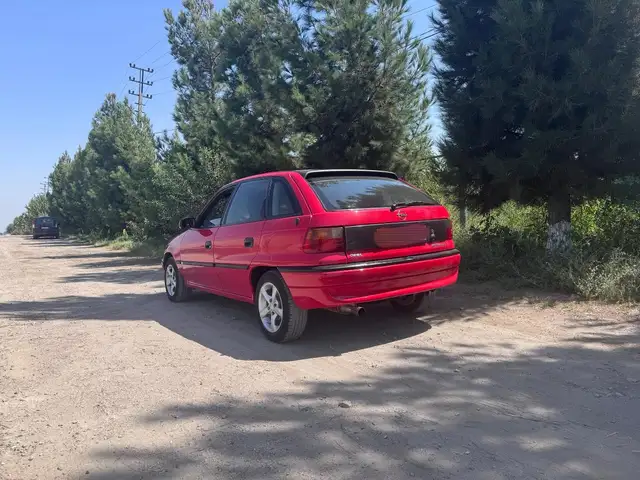 Opel Astra F
