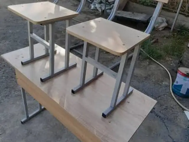 Школьная парта, Душанбе