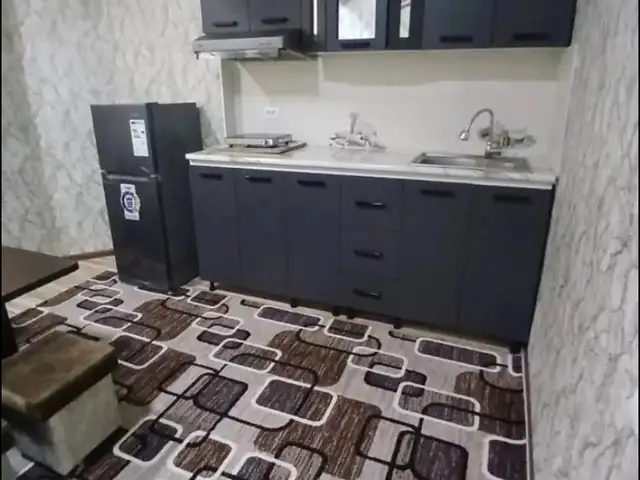 1-комн. квартира, Цокольный этаж, 55 м², 13 мар, Хуҷанд