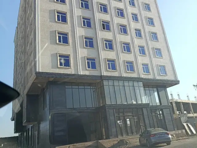 3-комн. квартира, 4 этаж, 77 м², Бозори кухна, Турсунзаде