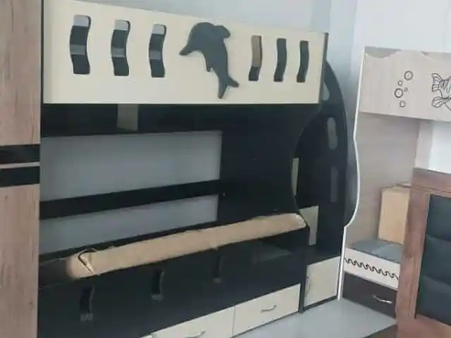 Двухъярусная кровать, Душанбе