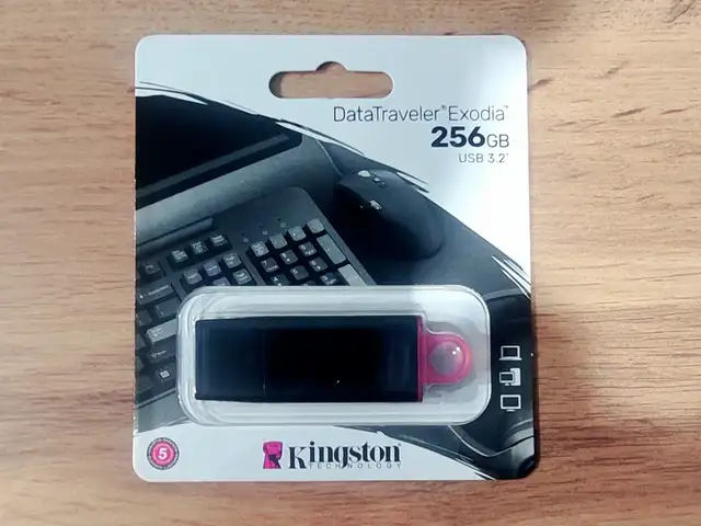 Флеш карта Kingston 256gb, Душанбе