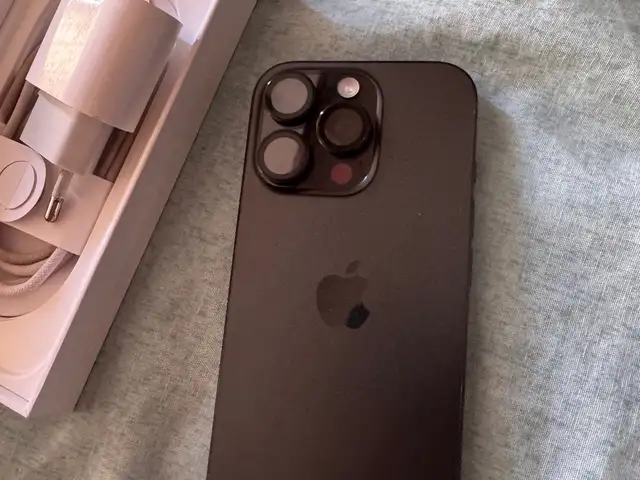 Apple iPhone 16 Pro, 256 gb, Black Titanium, Худжанд
