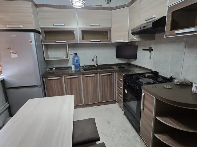 4-комн. квартира, 3 этаж, 83 м², Хочамбердиев, 5, Гулистон (Кайраккум)