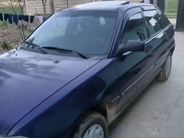 Opel Astra F