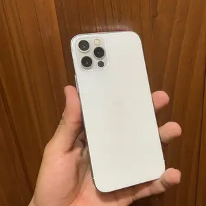 Apple iPhone 12 pro, 256 gb, Silver, Хуҷанд