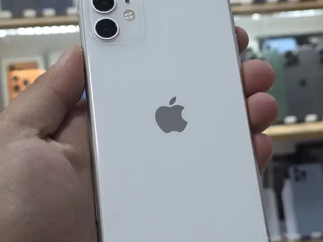 Apple iPhone 11, 64 gb, White, Душанбе