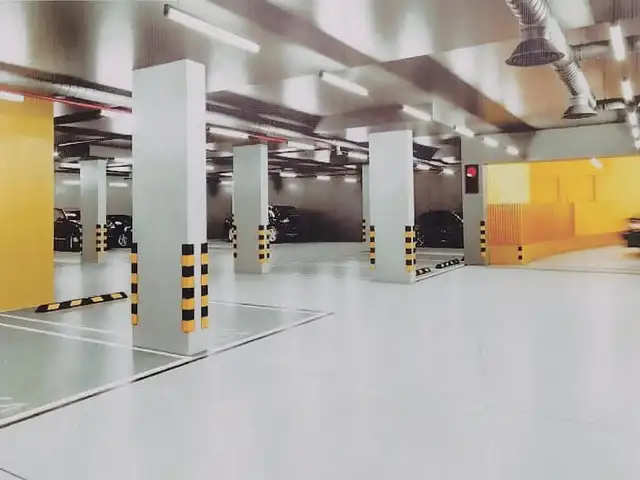 Фарши эпокси бо фармоиш, Душанбе